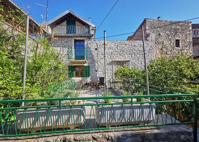 Authentico Deluxe Stari Grad