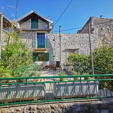 Authentico Deluxe Stari Grad Villa Exterior photo